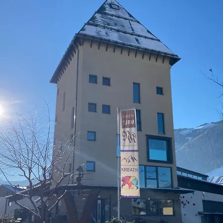 Apartment Loft Im Turm Maishofen